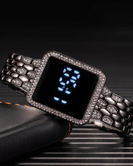 Women's Watches Famous Luxury Brand Women Digital Watch Fashion Rhinestone Stainless Steel Quartz Ladies Wristwatches Wathes