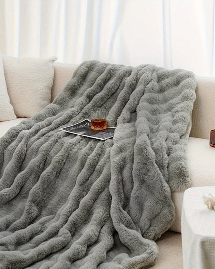 [Cozy|Faux Rabbit] Soft, Warm, 1pc Cozy Faux Rabbit Fleece Blanket | Throw for Bedroom, Guest Room, Living Room, Student Dormito