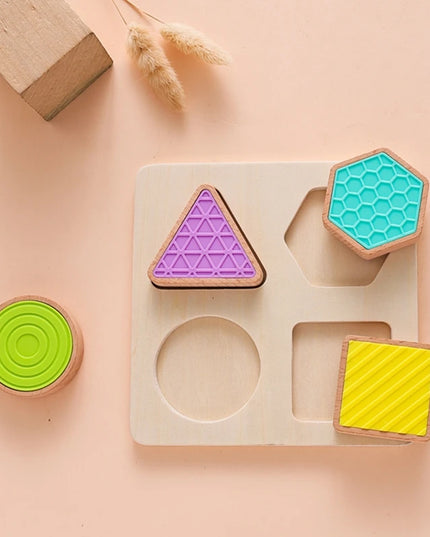 Montessori Wood Toys 0-12Months Baby Colorful Geometry Grasping Board Toys Newborn Sensory Touch Shape Recognition Game Toy Gift