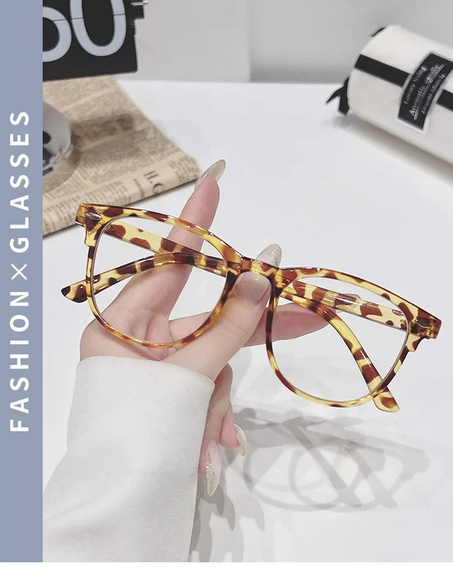 2025 Brand New Sunglasses for Men Women Photochromic Lenses Korean Style Trendy Eyewear Summer Outdoor Beach Sun Glasses