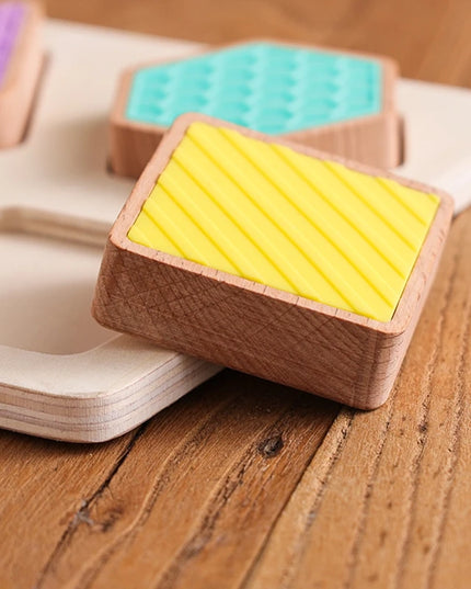 Montessori Wood Toys 0-12Months Baby Colorful Geometry Grasping Board Toys Newborn Sensory Touch Shape Recognition Game Toy Gift