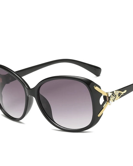 Sunglasses Women UV Blocking Textured Sunglasses Gradient Black Outdoor Sunglasses Oculos Sol Feminino