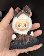 A For mini labubu v4