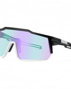 Black-purple lens