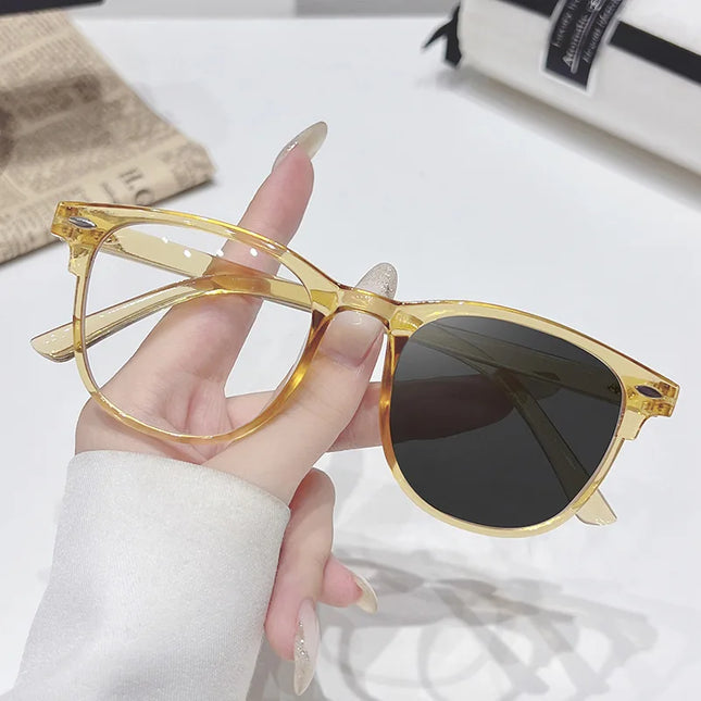 2025 Brand New Sunglasses for Men Women Photochromic Lenses Korean Style Trendy Eyewear Summer Outdoor Beach Sun Glasses